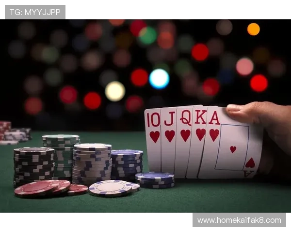 港式梭哈实战技巧总结，提升牌局中的决策能力